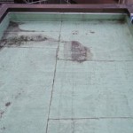 屋上ルーフバルコニーの防水工法で選んではダメな材種と工法とは！