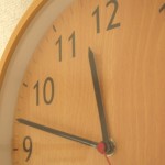 隣地境界ギリギリで建てられた建物の外装リフォーム工事の注意点とは！