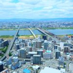 建築基準法の建ぺい率よりギリギリに建てられたコンクリート建物