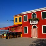 コロニヤル屋根の塗り替えや貼り替え時期の間違った考え方とは！