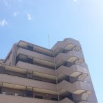 コンクリートと鉄骨建物の防水性能と壁内部の空隙量には意外な関係がある